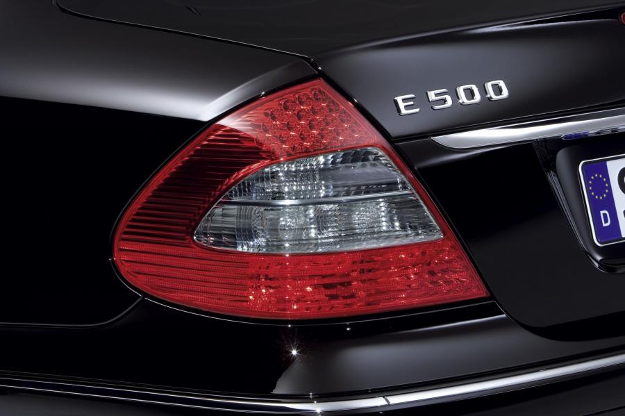  Mercedes-Benz E-Class 2007 года  (фото 42 из 80)